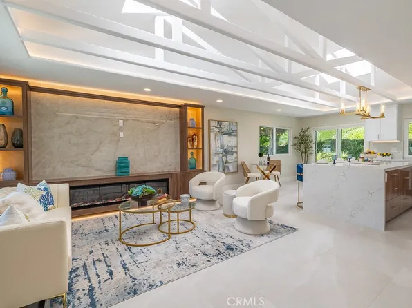 3325 Via Carrizo Unit A, Laguna Woods, CA 92637