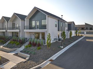 1037 E Railroad Ave, Post Falls, ID 83854