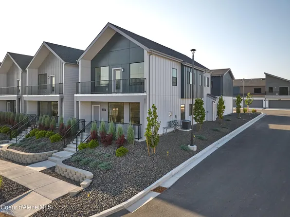 1037 E Railroad Ave, Post Falls, ID 83854