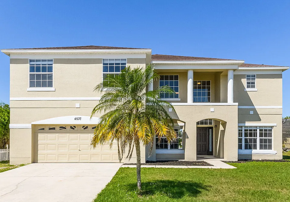 4537 Ficus Tree Rd