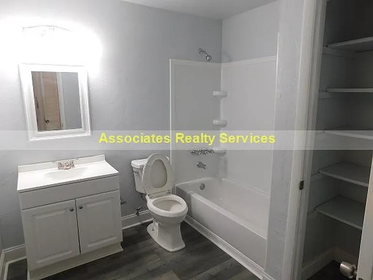 7215 SW 42nd Pl — Photo 15