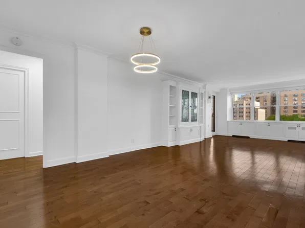 444 East 84th Street image 1 of 9