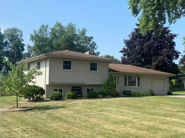 28892 Danielson Dr, Elkhart, IN 46514