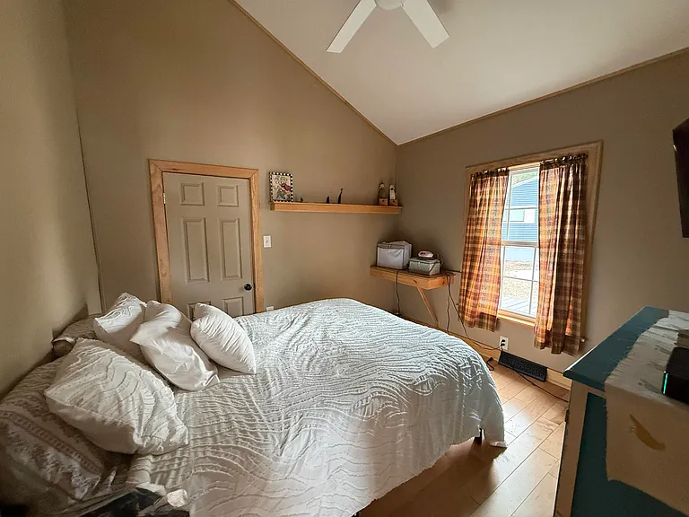 111 Pendleton Rd — Photo 18