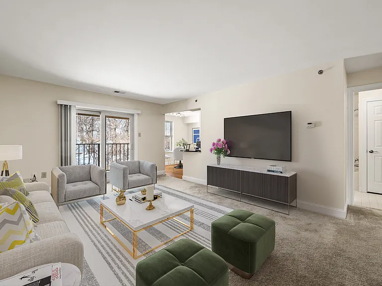 Chaddwell Apartments — Photo 20