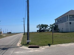 1524 Ellis St, Pass Christian, MS 39571