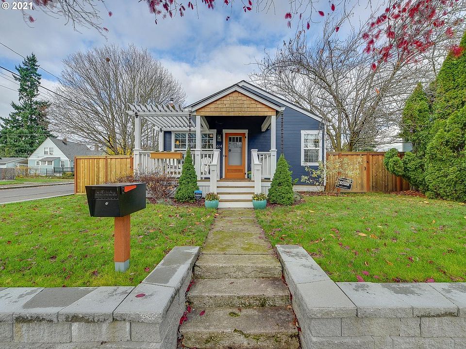 1st image of 614 W 27th St
