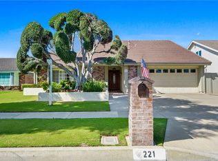 221 N Avenida Rio Bravo, Anaheim, CA 92808