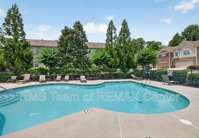 1572 Lenox Overlook Rd — Photo 42