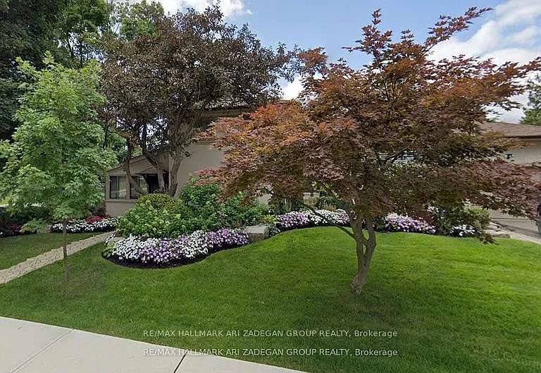 290 Gretel Dr — Photo 1