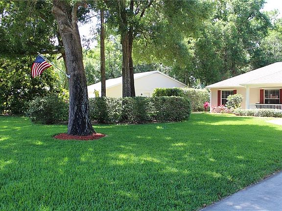 3rd image of 26239 Troon Ave