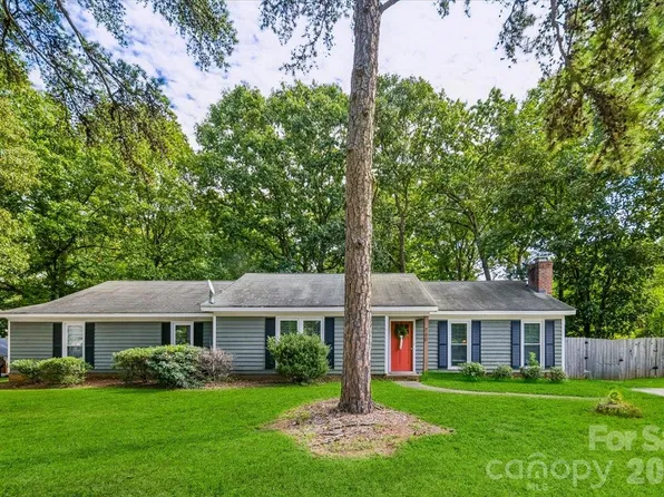 6000 Gate Post Rd, Charlotte, NC 28211