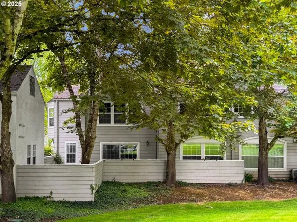 8720 SW Curry Dr Unit D, Wilsonville, OR 97070