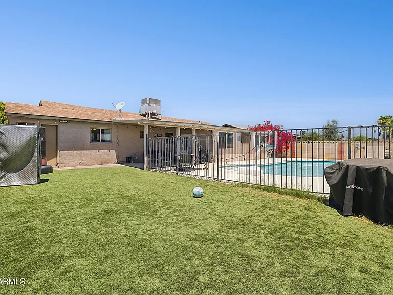 3615 S Margo Dr — Photo 35