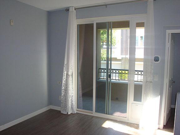 4th image of 1397 Cattail Ct