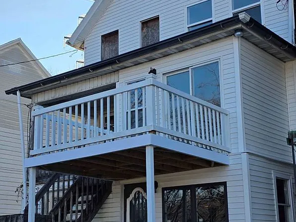 612 W State St, Shamokin, PA 17872