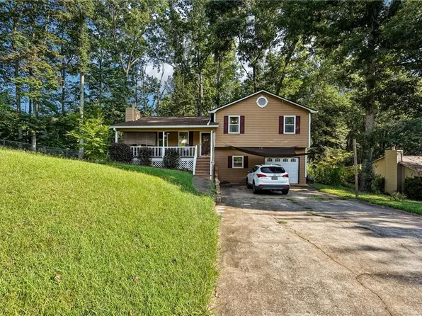 57 Brooks St, Dallas, GA 30157