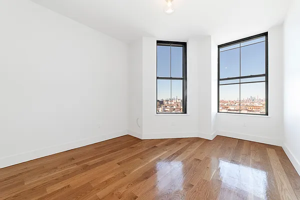 Rented by MNS | media 58