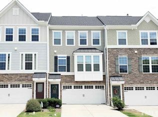 803 Ambergate Sta, Apex, NC 27502