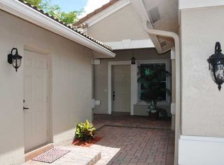 1701 Harbor View Cir, Weston, FL 33327