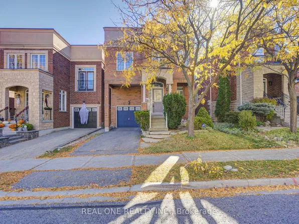 39 Balsamwood Rd, Vaughan, ON L4J 9E2