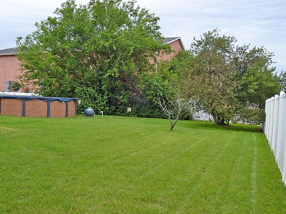 5th image of 4924 Cardinal Ct