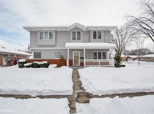 8845 S 50th Ave, Oak Lawn, IL 60453
