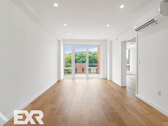 5th image of 105 Rogers Ave #402