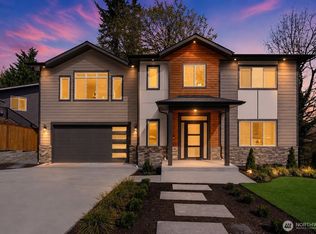 10930 NE 120th Street, Kirkland, WA 98034