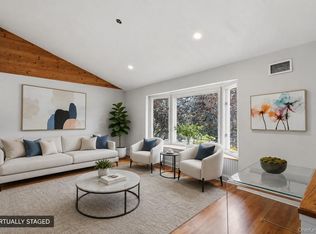 27 Delaware Avenue, Jericho, NY 11753