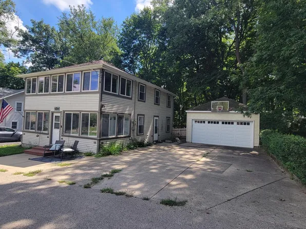 1601 Jackson Park DRIVE, Delavan, WI 53115