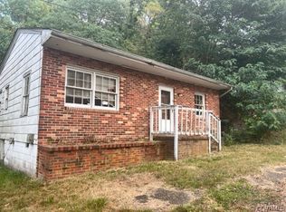 321 Cross St, Petersburg, VA 23803