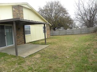 9760 E 33rd St, Tulsa, OK 74146