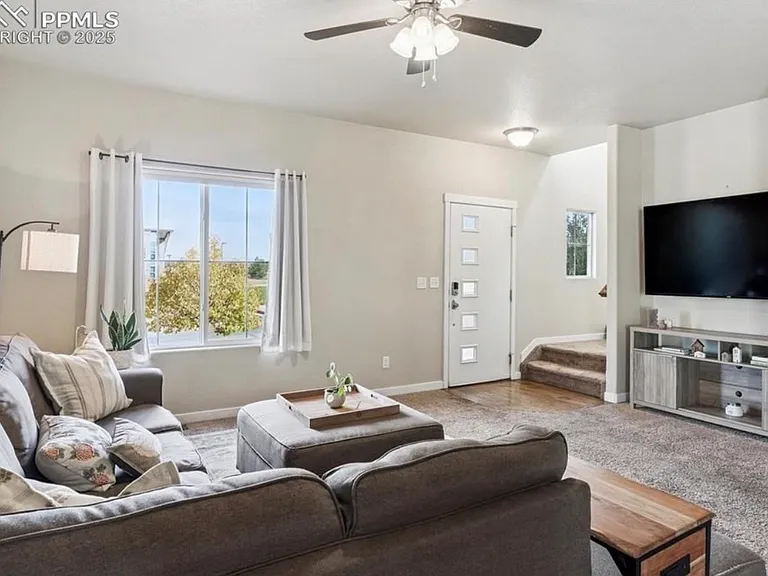 2515 Dorset Dr — Photo 5