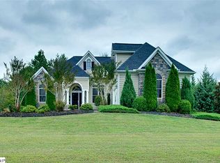 104 Saint Lukes Cir, Easley, SC 29642