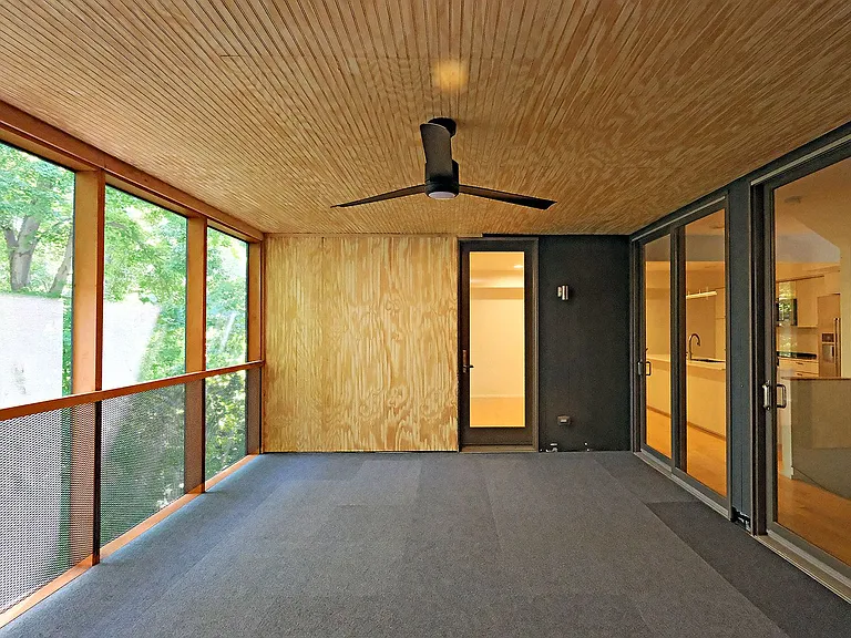 137 Baylor Ln — Photo 24