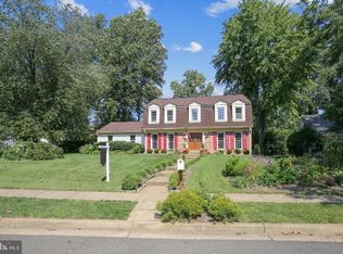 9544 Whitecedar Ct, Vienna, VA 22181