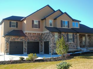 90 S Country Ln, Fruit Heights, UT 84037