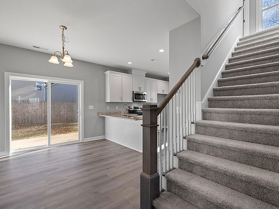 4th image of 1808 Falls Landing Dr