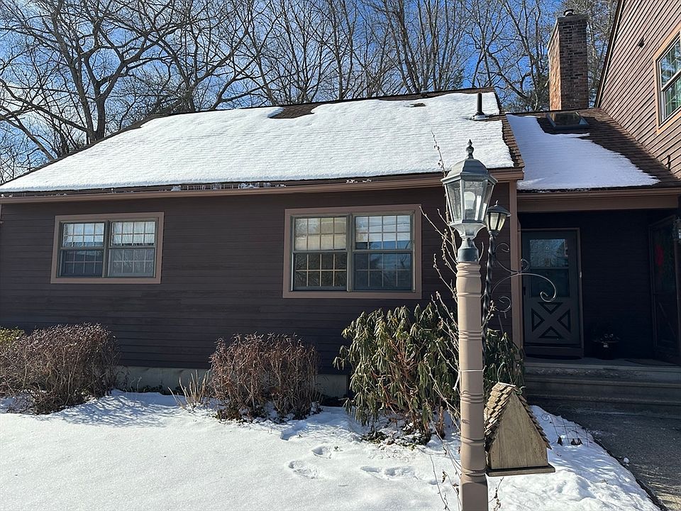 1st image of 3 Adams Ct #A