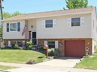 245 Powhattan St, Essington, PA 19029
