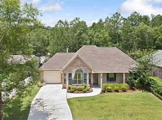 66053 Hickory St, Mandeville, LA 70448