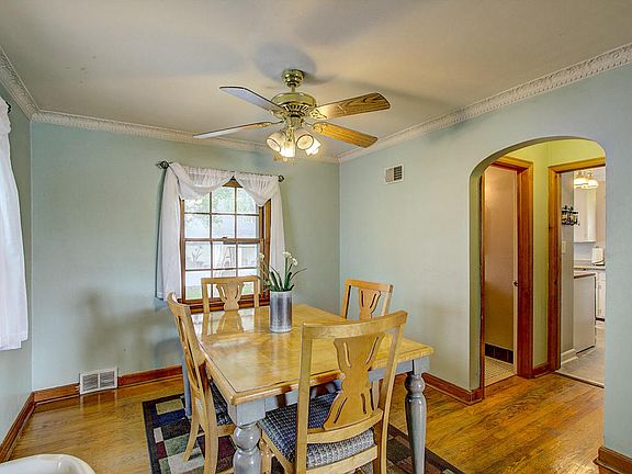 4th image of 6728 W Hayes Ave