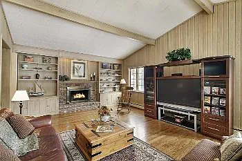 1245 Western Ave photo 1
