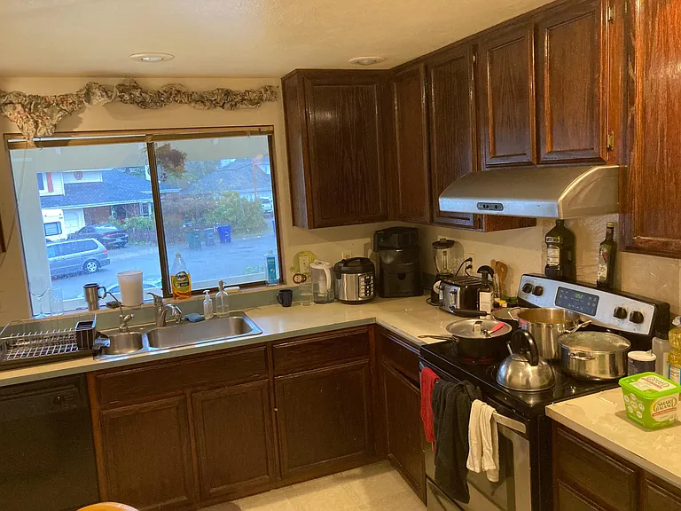 14835 SE 9th Pl — Photo 16