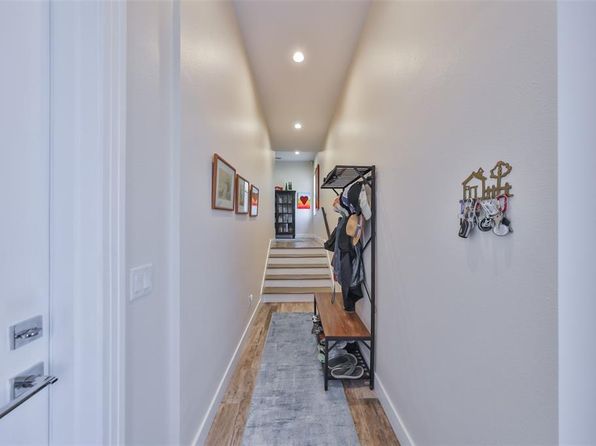 4910 W McElroy Ave #6, Tampa, FL 33611