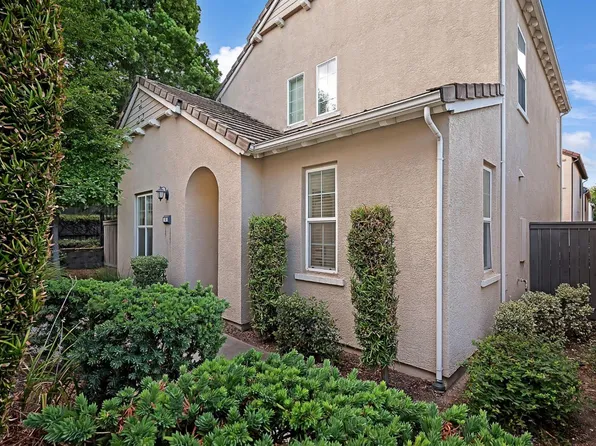 68 Chambord Way #68, Roseville, CA 95678