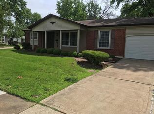 890 Liverpool Dr, Florissant, MO
