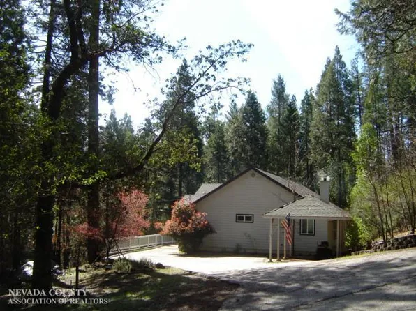 13243 Howald Ln, Grass Valley, CA 95945