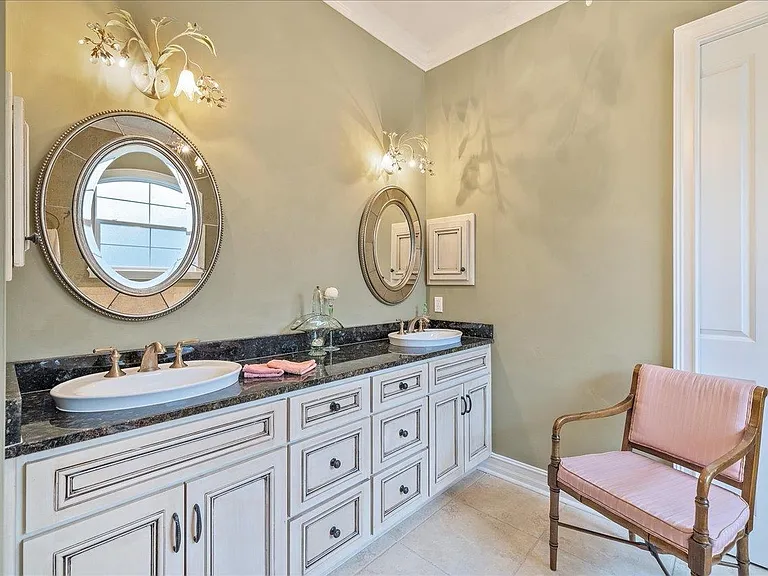 4146 Forsythe Way — Photo 33